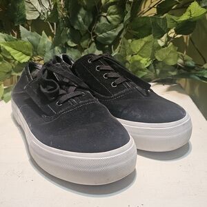 Black Suede Casual Sneakers